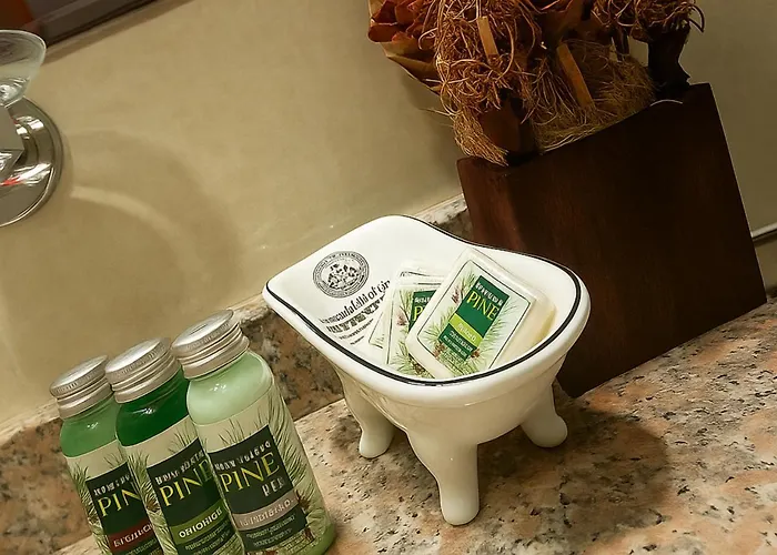 Modern In Near Lift - Parking Lejlighed